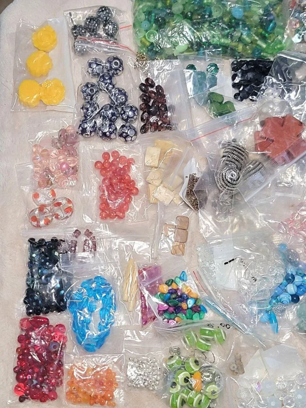 HUGE 4.5lb Destash Lot Jewelry Making Beads Findings Cabachons Various Mats #G